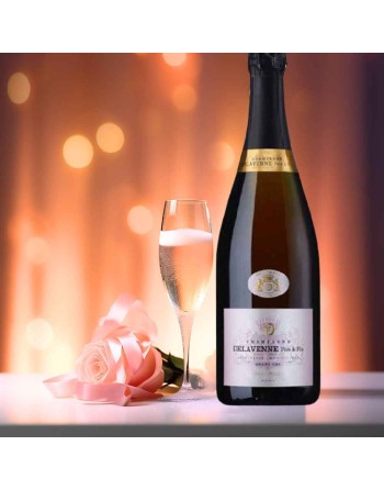 Champagne Rosé Grand Cru de la Montagne de Reims aux arômes de fruits rouges frais